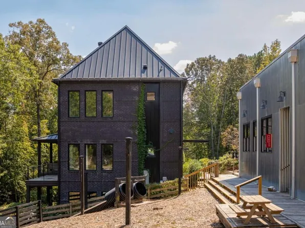 10630 Serenbe Ln, Chattahoochee Hills, GA 30268