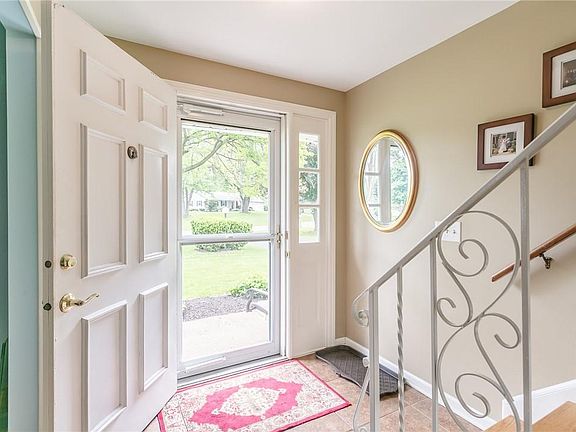 4th image of 95 Wheatstone Cir