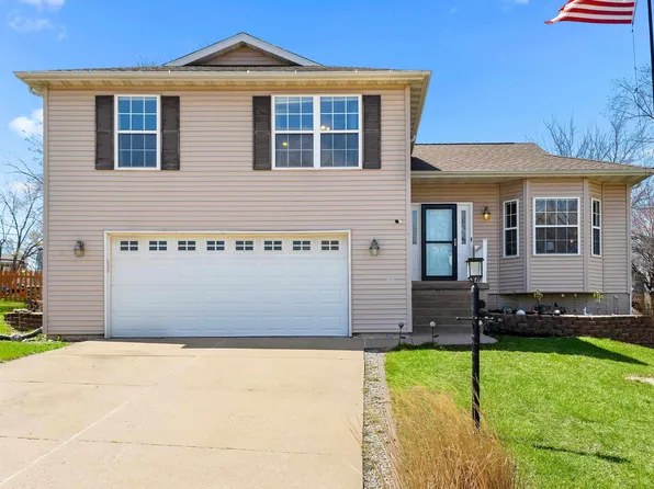 101 Karen Dr, East Peoria, IL 61611