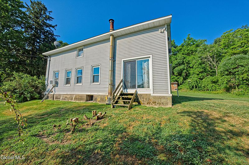 3rd image of 400/450 Mabie Lane
