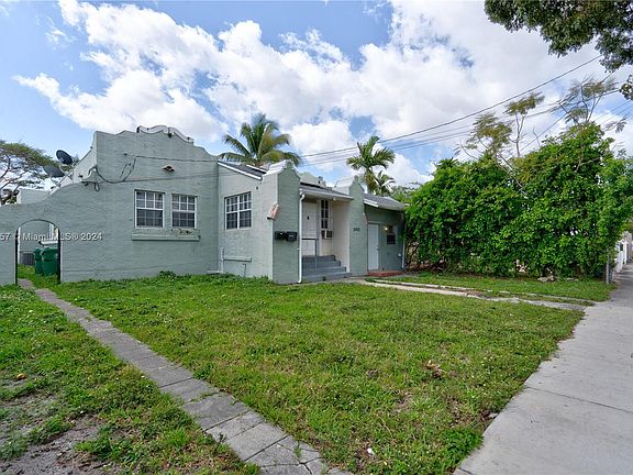 2nd image of 2420 NW 34th St