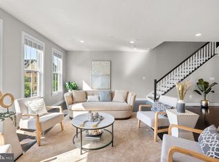 8203 Miner St, Greenbelt, MD 20770