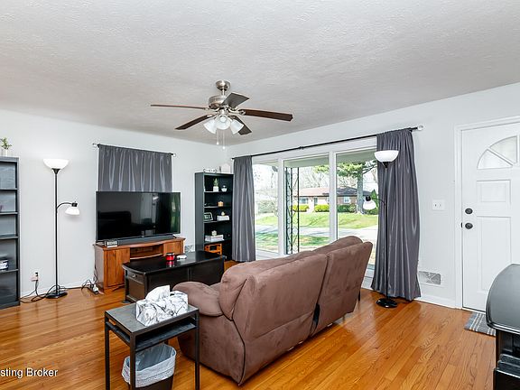4th image of 6714 Cindy Dr