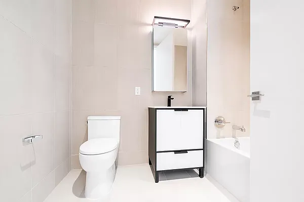 Rented by Key City Capital Inc | media 37