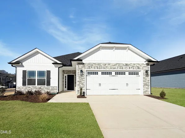 11 Northwood Dr, Fuquay Varina, NC 27526