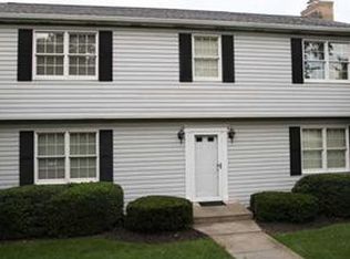 9204 Willoughby Rd, Pittsburgh, PA 15237