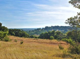 150 Deike Hunter Ln, Fredericksburg, TX 78624