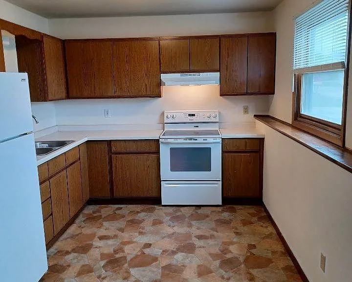 905 Erick St #905 — Photo 3