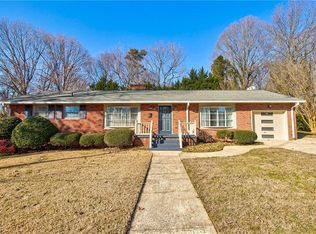 2417 Ardmore Mnr, Winston Salem, NC 27103