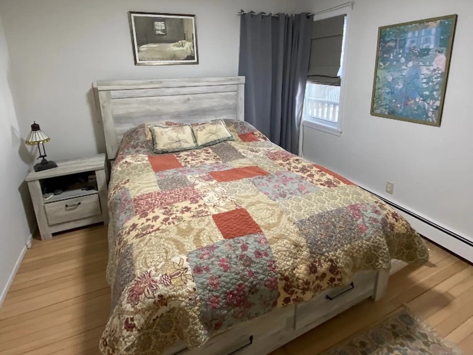 Bright & Sunny 2 bedroom home in Sag Harbor — Photo 1