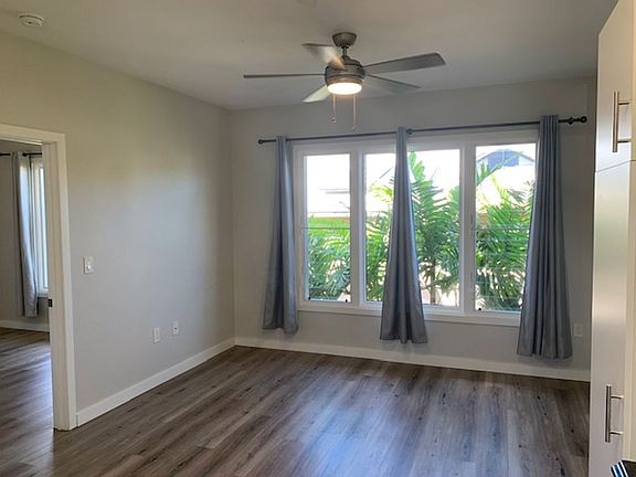 2nd image of 211 Kellog St #201