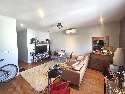 641 Marcy Ave #5 Photo 1