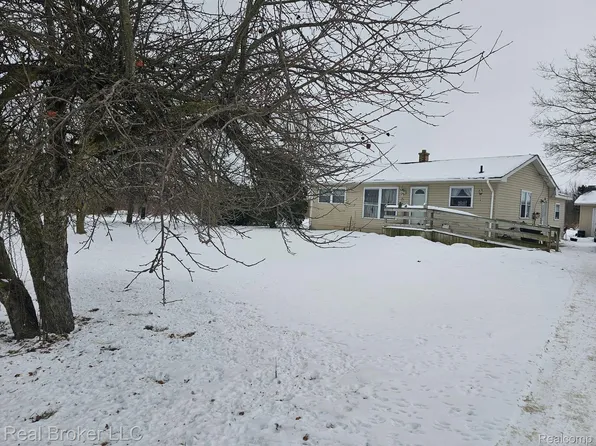 18591 Redman Rd, Milan, MI 48160
