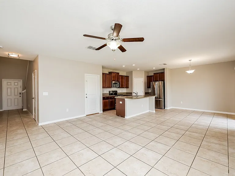 6507 Trent Creek Dr — Photo 5