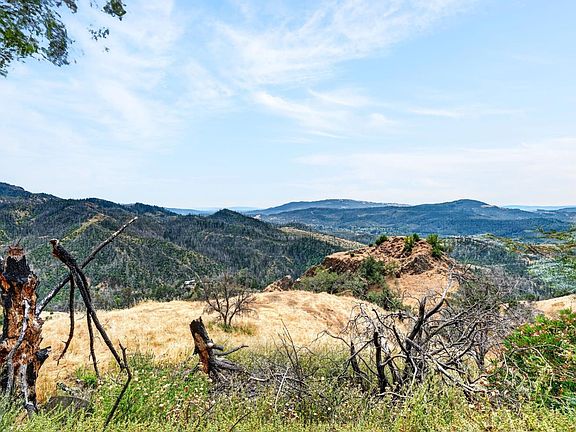 5th image of 1483 Los Alamos Road