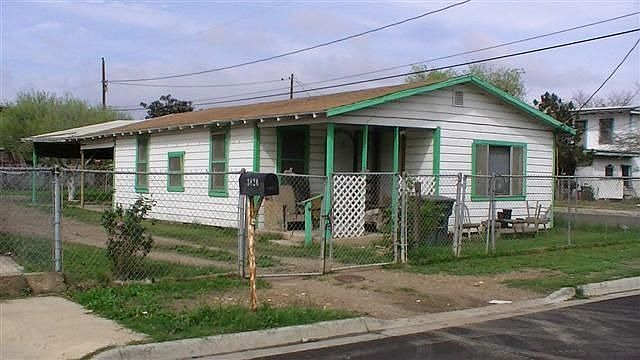 2nd image of 3820 San Agustin Ave