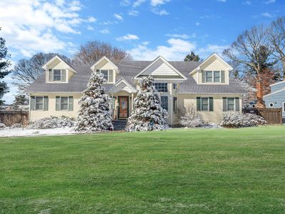 41 Horton Drive, Huntington Station, NY, 11746