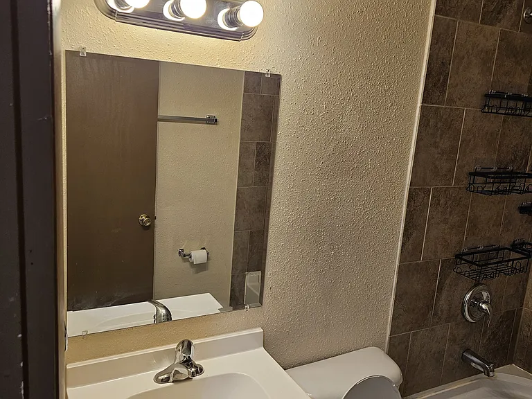 7825 W Hampton Ave #1 — Photo 27