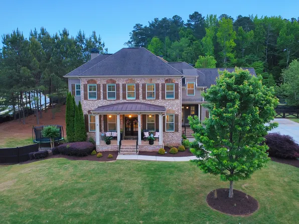 5725 Sunburst Dr, Powder Springs, GA 30127