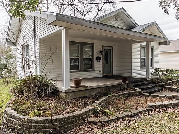 2nd image of 615 N Avenue J