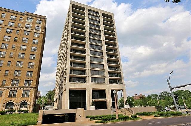 1st image of 4501 Lindell Blvd APT 7E