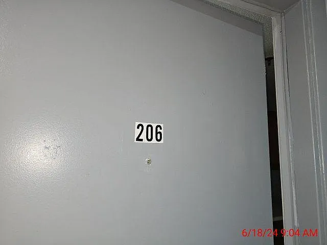 Unit Photo