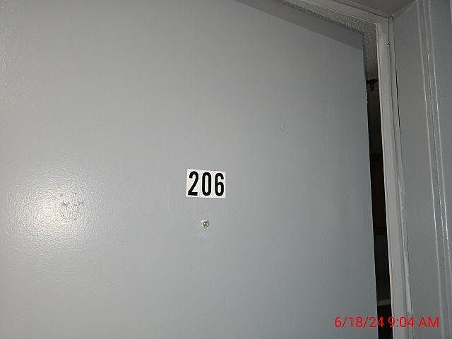 Unit Photo