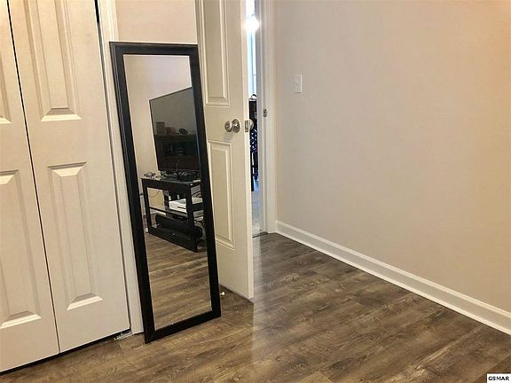 3rd image of 692 N Haun Dr