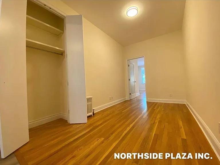 21 Diamond St #2L — Photo 6