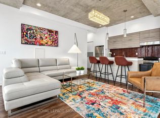 552 Wellington St W #1305, Toronto, ON M5V2V5