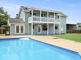 112 Robin Ave, Bridge City, TX 77611