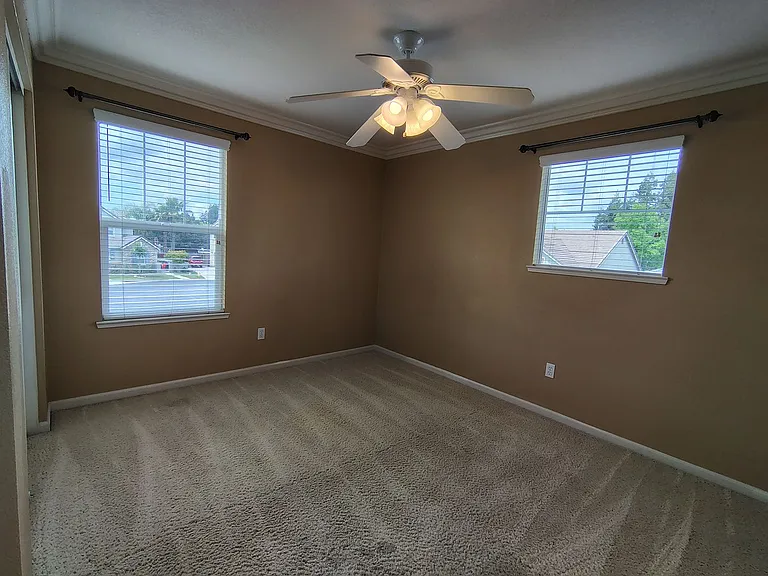 13606 Brook Way — Photo 21
