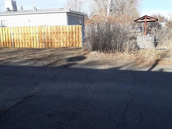 5th image of 220 S 5th East St