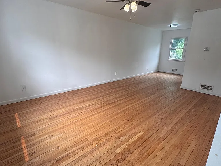 46 N Gilmore Blvd — Photo 15