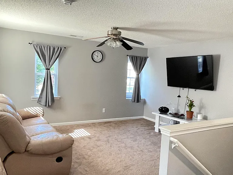 324 Amacord Way — Photo 12
