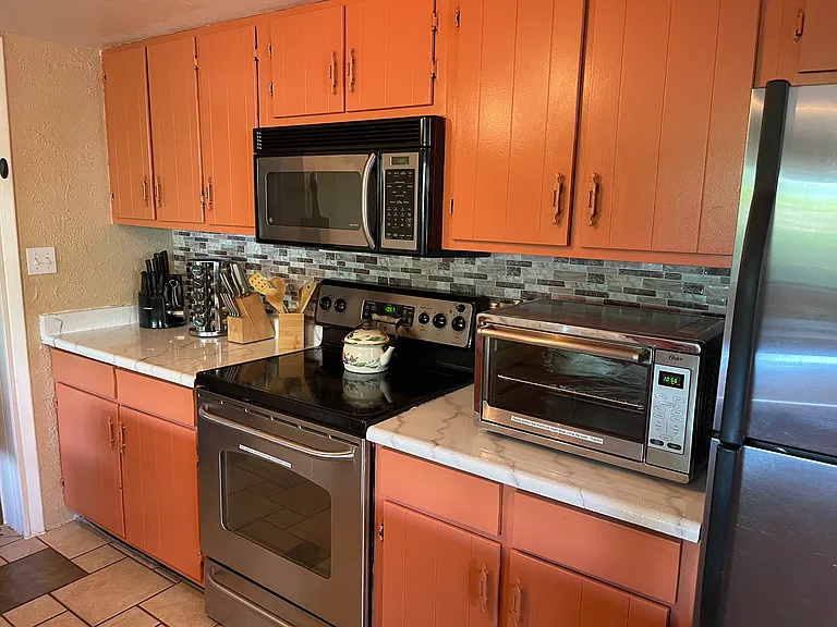 140 Stutz Bearcat Dr — Photo 38