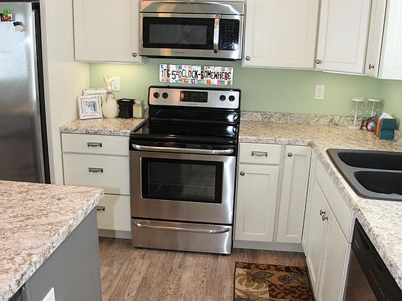 4th image of 20675 Evergreen Shores Dr