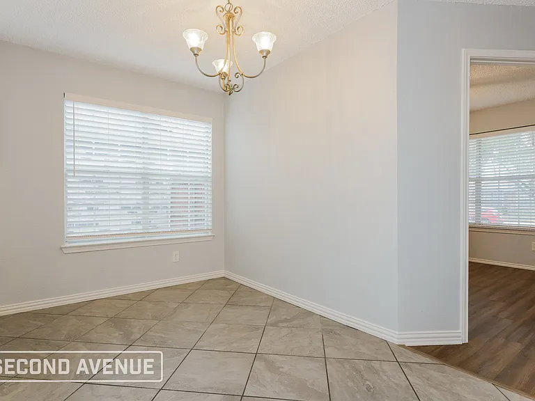 4005 Bond St — Photo 6