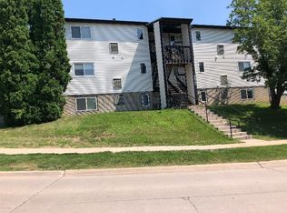 2620 Westwinds Dr APT 1, Iowa City, IA 52246