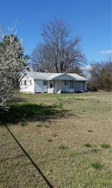 2nd image of 713 N 12th St