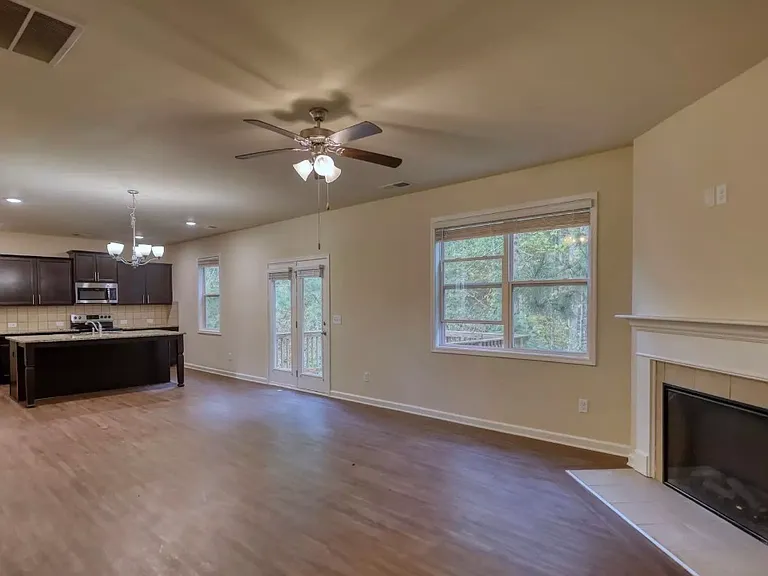 6571 Bluffview Dr — Photo 7