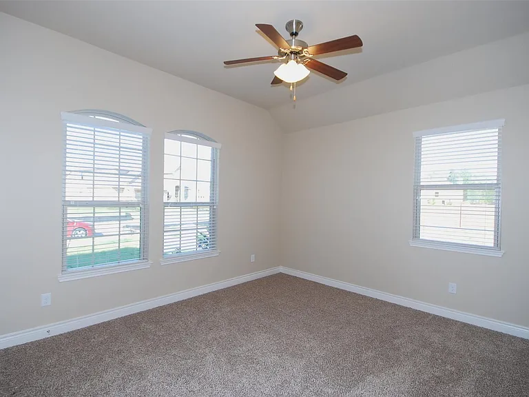5607 S Denham Ridge Ln — Photo 27