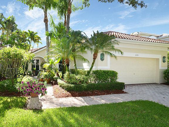 Home For Sale In Broken Sound Country Club