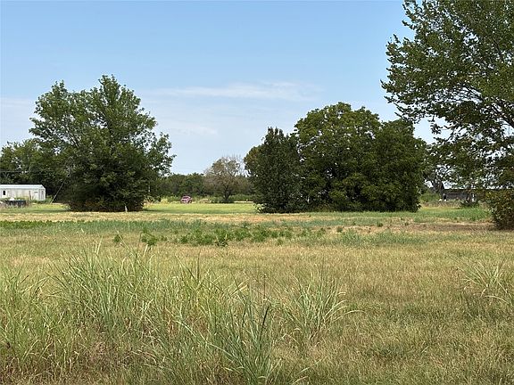 5th image of Hendrix Rd