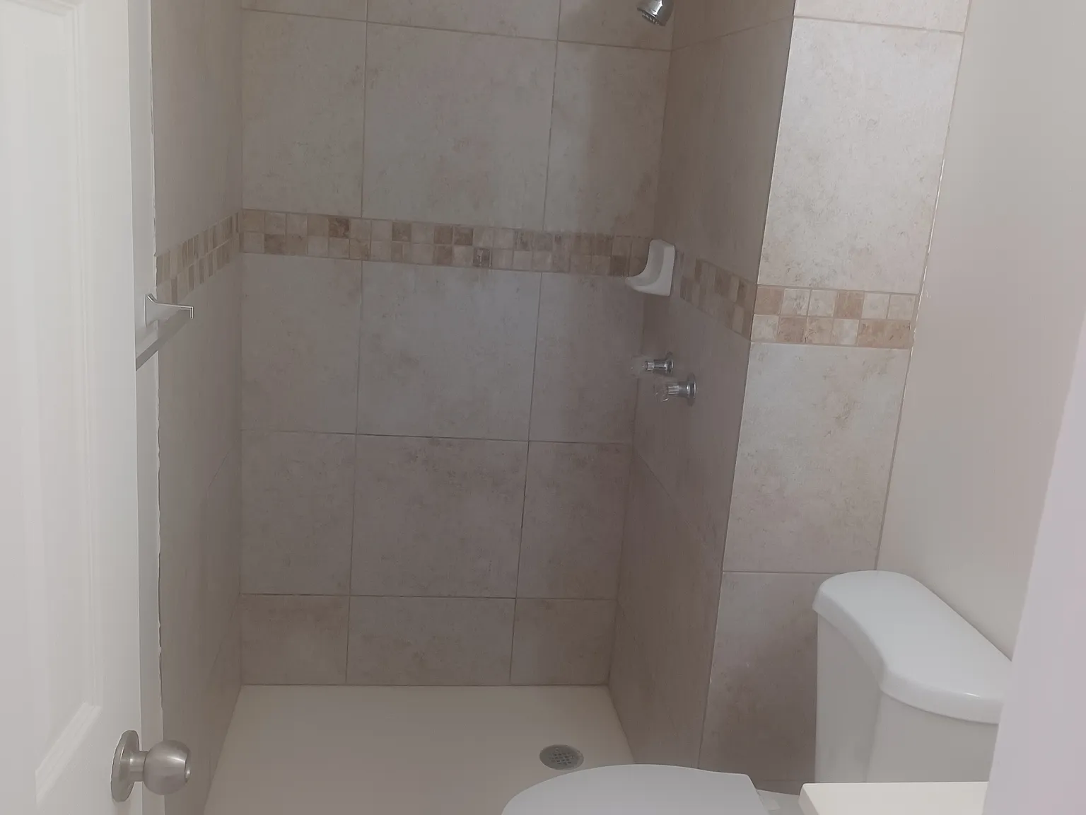 1 bed, 390 sqft, $1,600 — Photo 4