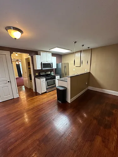 2415 Vine St #2 Photo 1