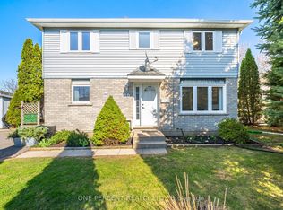 10 Ristau Cres, Kitchener, ON N2E3A8