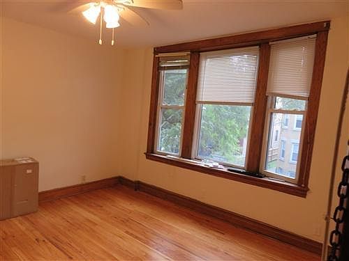 1st image of 2107 N Richmond St #3M