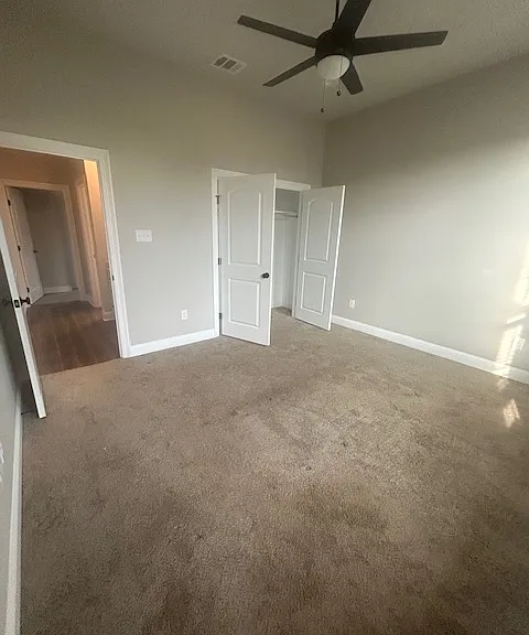 901 Hackberry Dr — Photo 15