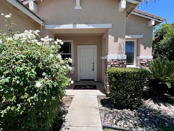 5th image of 15082 Hayden Ct